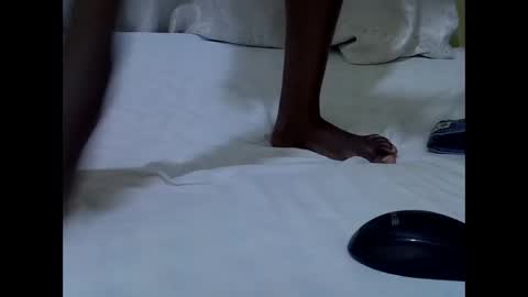 cutiehanish4 online show from 11/22/25, 05:12