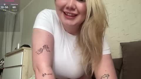 Julie  online show from 06/19/26, 12:42