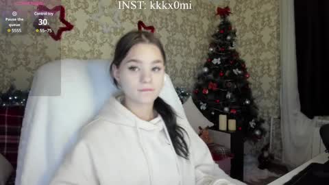 Snapshot of cutiekitty_cb chatting on 12/17/24, 09:50 cutiekitty_cb online show from 12/17/24, 09:50