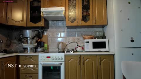 Snapshot of cutiekitty_cb chatting on 11/20/25, 02:23 cutiekitty_cb online show from 11/20/25, 02:23