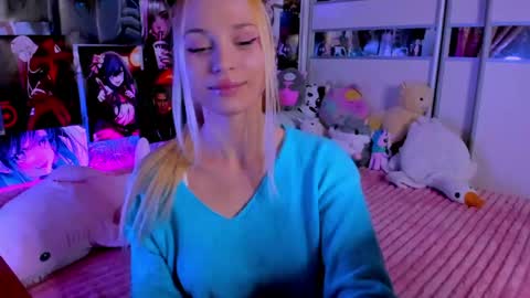 Nora online show from 04/16/26, 08:31