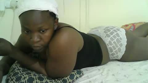 Snapshot of cuty_cindy chatting on 12/04/25, 09:23 Cuty online show from 12/04/25, 09:23