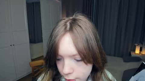 Snapshot of cuty_petite chatting on 02/27/26, 05:18 Anne online show from 02/27/26, 05:18