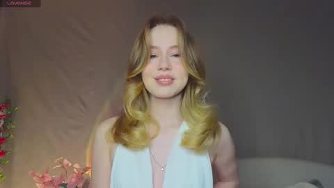 Snapshot of cuute_angell chatting on 01/26/25, 04:51 Virginia See you on Sunday online show from 01/26/25, 04:51