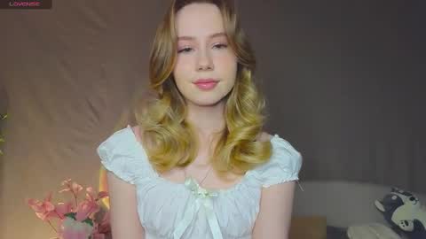 Snapshot of cuute_angell chatting on 01/29/25, 04:52 Virginia See you on Sunday online show from 01/29/25, 04:52