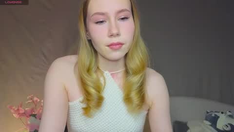 Snapshot of cuute_angell chatting on 02/01/25, 04:54 Virginia See you on Sunday online show from 02/01/25, 04:54