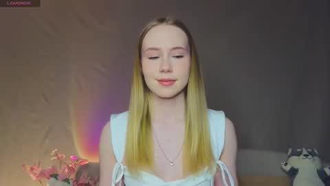 Snapshot of cuute_angell chatting on 02/09/25, 04:50 Virginia See you on Sunday online show from 02/09/25, 04:50
