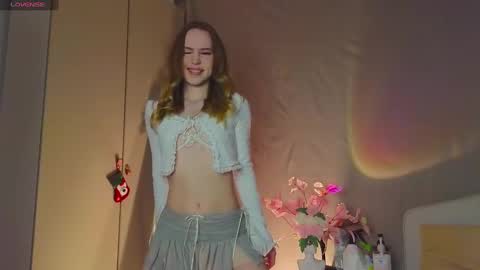 Snapshot of cuute_angell chatting on 02/26/25, 04:56 Virginia See you on Sunday online show from 02/26/25, 04:56