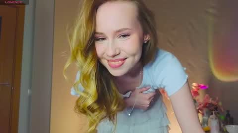 Snapshot of cuute_angell chatting on 03/02/25, 07:56 Virginia See you on Sunday online show from 03/02/25, 07:56