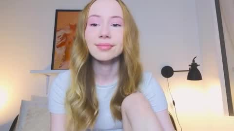 Snapshot of cuute_angell chatting on 09/08/25, 05:12 Virginia See you on Sunday online show from 09/08/25, 05:12