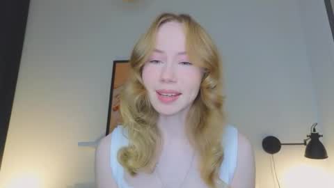 Snapshot of cuute_angell chatting on 10/05/25, 05:11 Virginia See you on Sunday online show from 10/05/25, 05:11