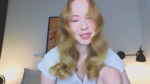 Snapshot of cuute_angell chatting on 10/06/25, 05:32 Virginia See you on Sunday online show from 10/06/25, 05:32