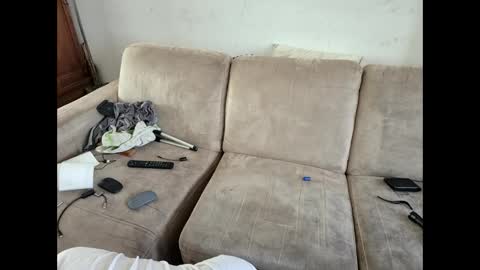 cuyversivan012 online show from 04/06/26, 07:31