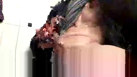 Snapshot of cvc2025 chatting on 10/26/25, 11:31 cvc2025 online show from 10/26/25, 11:31