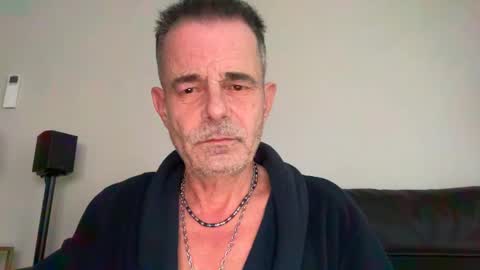 Snapshot of cwaddle chatting on 01/26/25, 03:03 cwaddle online show from 01/26/25, 03:03