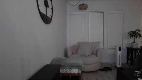 cwbym online show from 12/21/25, 06:53