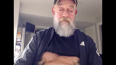 cxcdn online show from 02/13/25, 01:40