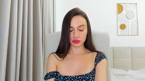 Snapshot of cyber_geisha chatting on 10/10/25, 06:29 Eva online show from 10/10/25, 06:29