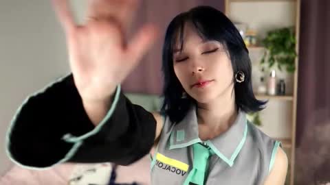 Ruby online show from 03/04/26, 02:45