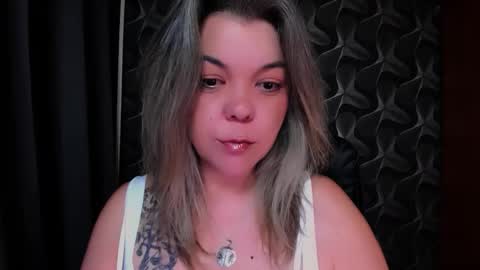 Snapshot of cyberdomme chatting on 05/27/26, 03:25 Full time mean bitch. online show from 05/27/26, 03:25