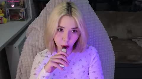 Jane online show from 11/20/25, 12:33