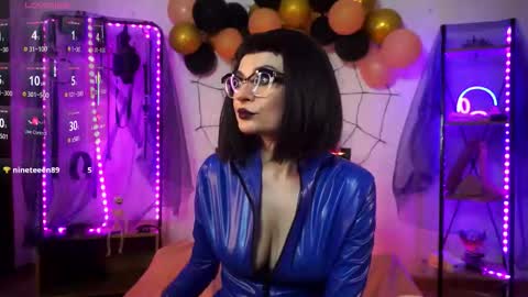 Lily Goddess online show from 11/03/25, 04:14