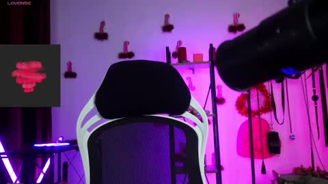 Lily Goddess online show from 02/16/26, 01:46