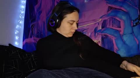 Cyndee Winter online show from 01/06/25, 03:40