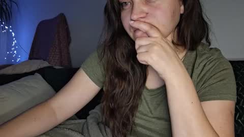 Cyndee Winter online show from 10/21/25, 08:09