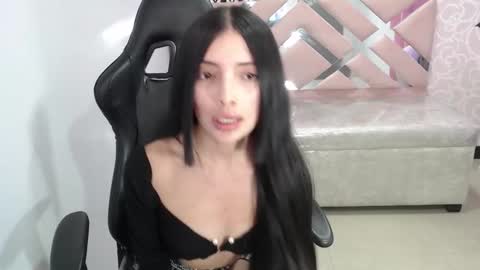 Snapshot of cynthia_ch chatting on 10/30/25, 03:08 CINTIA ARAUJO online show from 10/30/25, 03:08