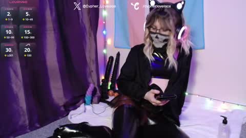 cypherlovelace online show from 10/05/25, 07:56