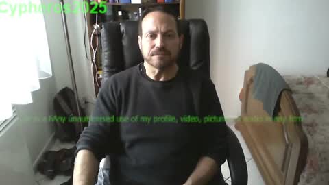 Snapshot of cypheros2025 chatting on 12/05/24, 08:00 Chris online show from 12/05/24, 08:00