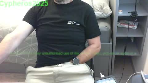 Chris online show from 11/03/25, 06:31