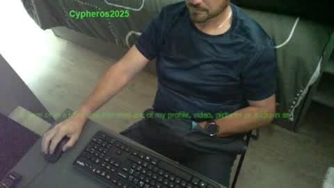 Snapshot of cypheros2025 chatting on 06/01/26, 03:14 Chris online show from 06/01/26, 03:14