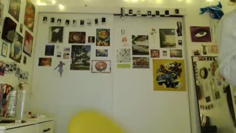 cypresskneez online show from 12/04/25, 08:56