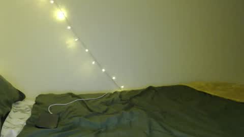 cypresskneez online show from 06/04/26, 08:31