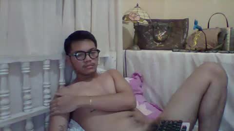 Snapshot of cyrenzortegal chatting on 04/10/26, 06:12 cyrenzortegal online show from 04/10/26, 06:12
