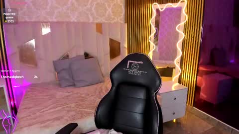 cyrus_tay online show from 07/19/26, 04:33