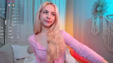 Julie online show from 05/28/26, 09:39