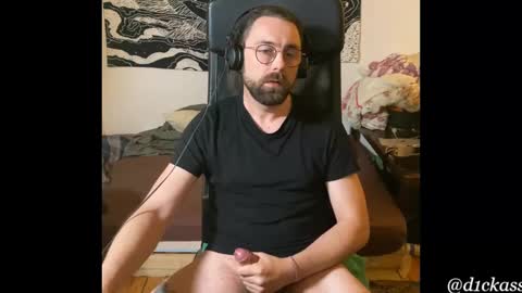 Snapshot of d1ckass chatting on 02/11/25, 07:48 d1ckass online show from 02/11/25, 07:48