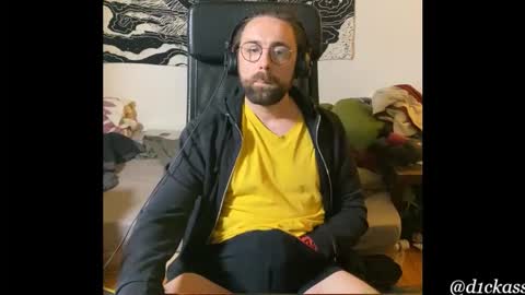 Snapshot of d1ckass chatting on 10/25/25, 05:04 d1ckass online show from 10/25/25, 05:04