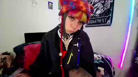 d3m0ny0_0 online show from 01/16/26, 04:33