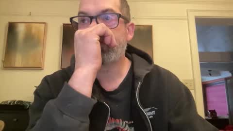 Snapshot of d4ddy858 chatting on 12/18/25, 08:37 d4ddy858 online show from 12/18/25, 08:37