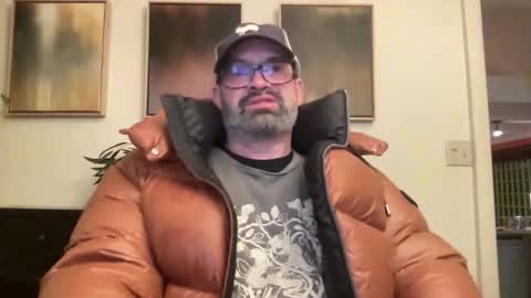 Snapshot of d4ddy858 chatting on 12/20/25, 02:40 d4ddy858 online show from 12/20/25, 02:40