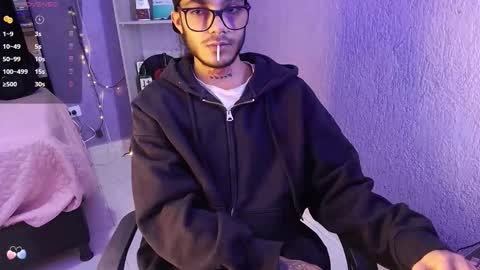 Snapshot of d4ni_king chatting on 11/11/25, 02:55 d4ni_king online show from 11/11/25, 02:55