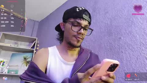 Snapshot of d4ni_king chatting on 11/17/25, 01:11 d4ni_king online show from 11/17/25, 01:11