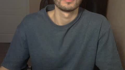 Snapshot of d_____________k chatting on 01/18/25, 10:17 Dolce online show from 01/18/25, 10:17