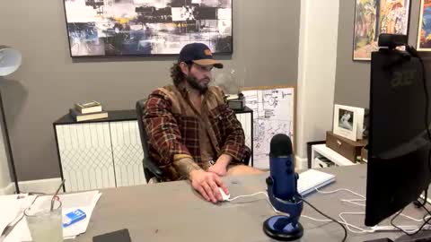 Snapshot of d_michael12 chatting on 02/25/26, 04:11 David Michael online show from 02/25/26, 04:11