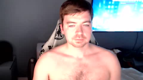 Snapshot of d_surman1994 chatting on 11/28/25, 05:37 d_surman1994 online show from 11/28/25, 05:37