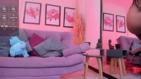 Daniela  online show from 11/21/25, 12:15